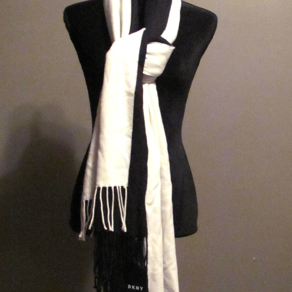 DKNY Black/White Oversize Layered Scarf
